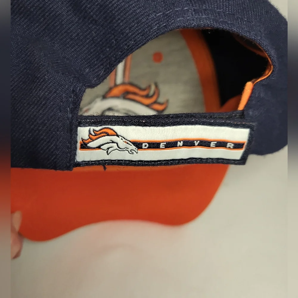Denver Broncos Cap - Picture 4 of 10